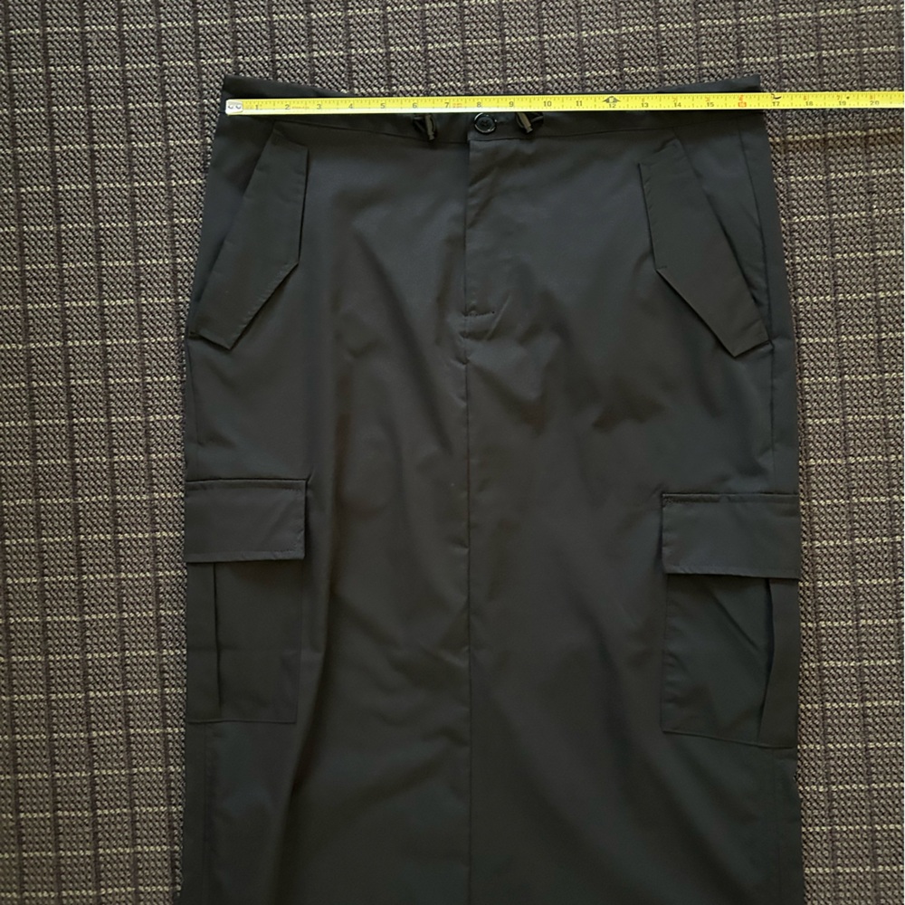 NWOT Lightweight Cargo Parachute Skirt with Pockets, Bungee Ties at Waist, Hem - Picture 9 of 13